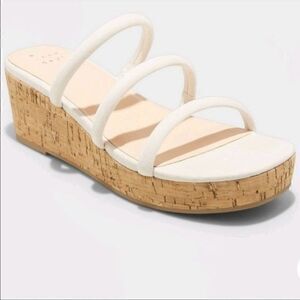 Women’s Arrie Heels – A New Day